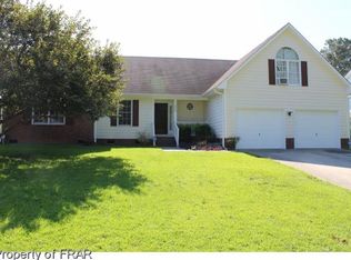 6613 Jacobs Creek Cir, Fayetteville, NC 28306