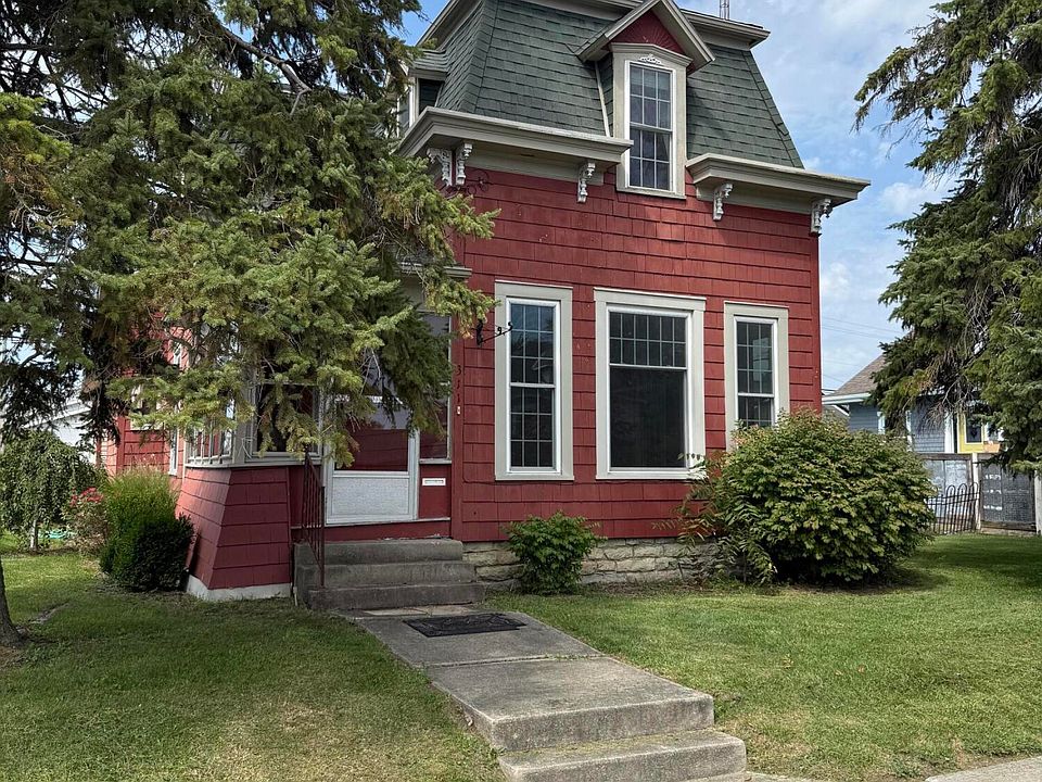 1st image of 311 S Main St