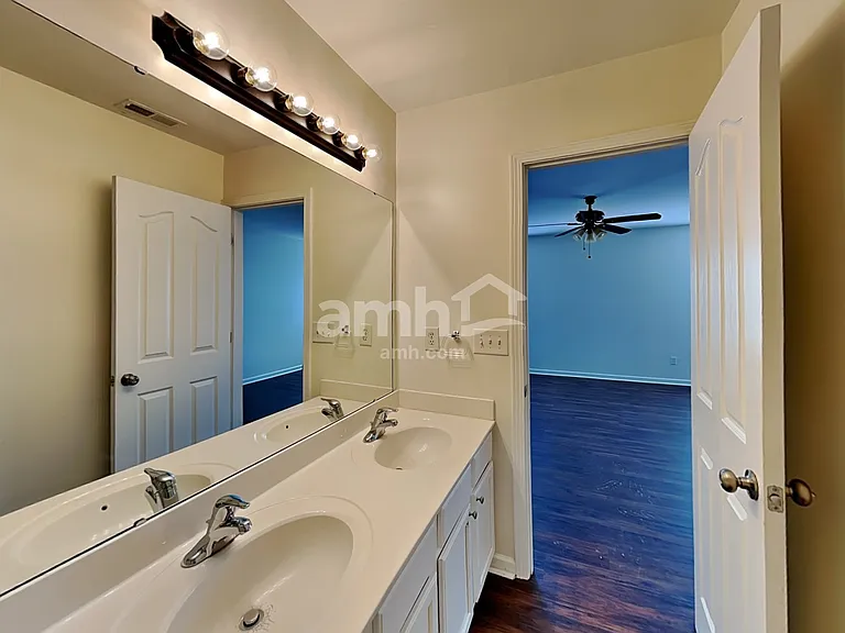 1113 Garrison Rd — Photo 12