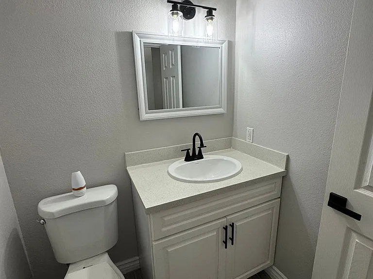 1351 N Christobal Ln — Photo 31