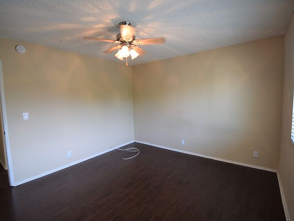 4th image of 10745 Hortense St APT 8