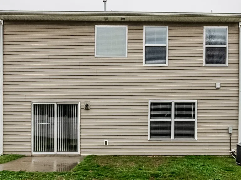 5004 Broad Leaf Ct — Photo 17