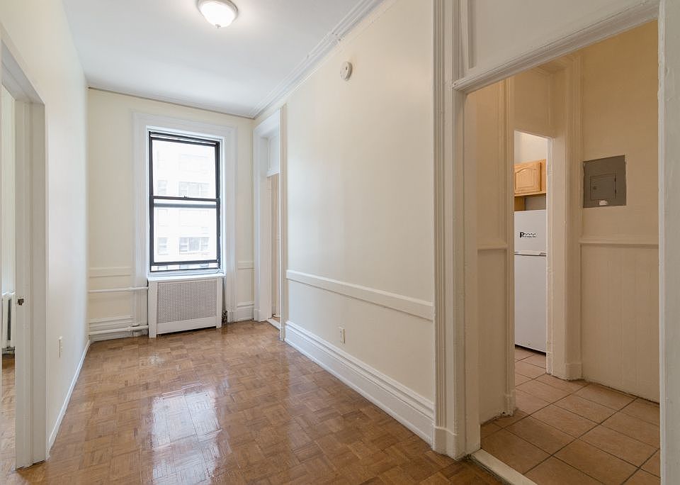 1st image of 718 2nd Ave APT 6