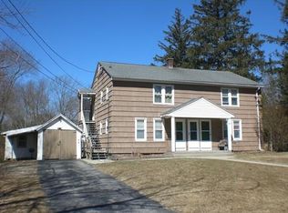 4 Clara Barton Rd, Oxford, MA 01540