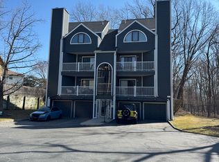 42B Triumph Ct #B, East Rutherford, NJ 07073