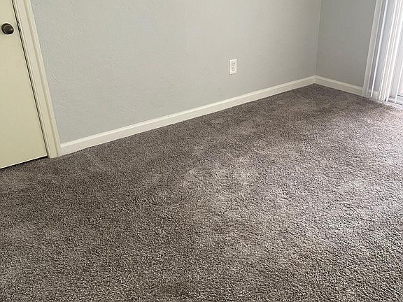 4th image of 124 Shasta St #124