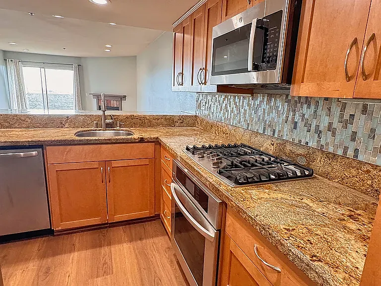 155 Mangano Cir — Photo 12