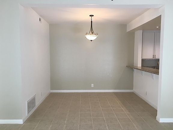 3rd image of 2232 River Run Dr Unit 201
