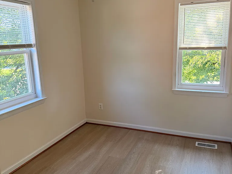 8238 Wycliffe Ct #4 — Photo 12