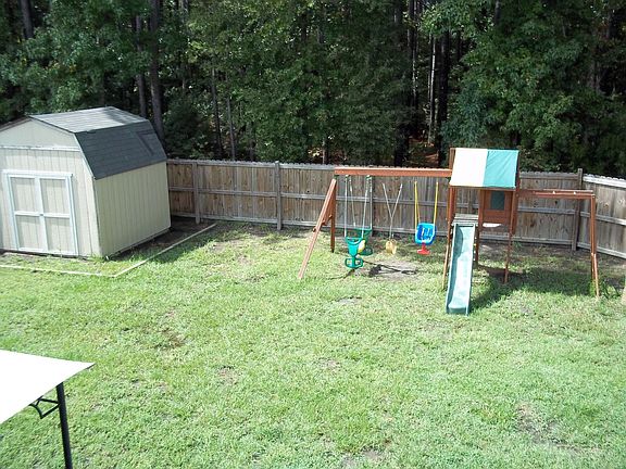 View of backyard