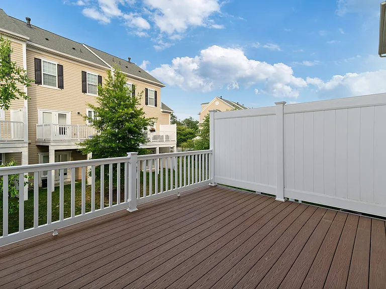 Trek deck off kitchen