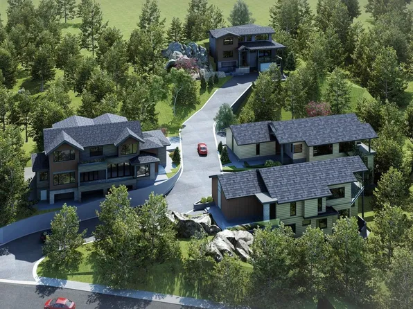 5657 Westport Rd, West Vancouver, BC V7W 1V1