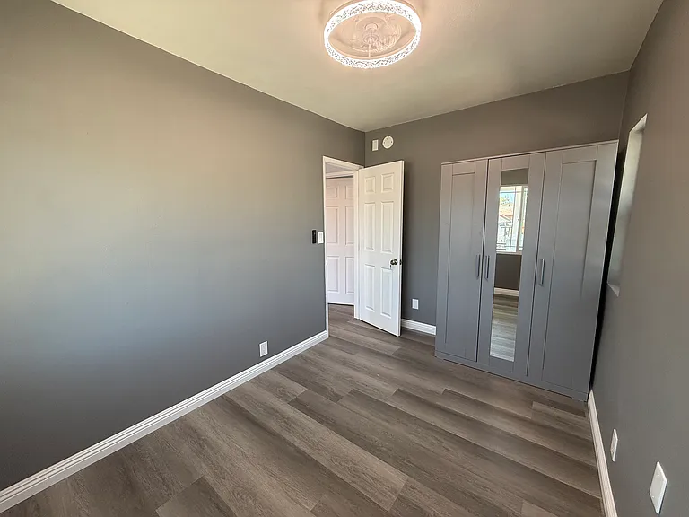4615 Eugene St — Photo 7