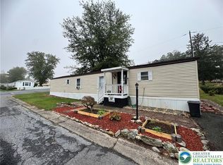 53 Country Club Rd W, Northampton, PA 18067