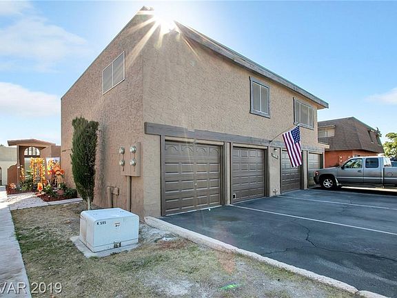 3rd image of 4630 Grand Dr Unit 2