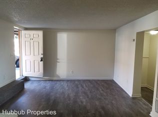 1575 Olive Ave APT 24, Redding, CA 96001