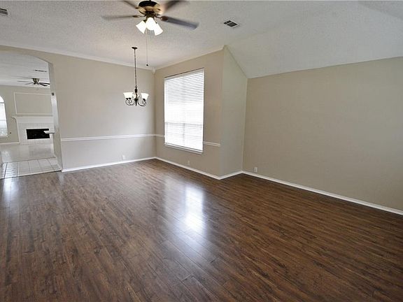 5th image of 7112 Napa Valley Dr