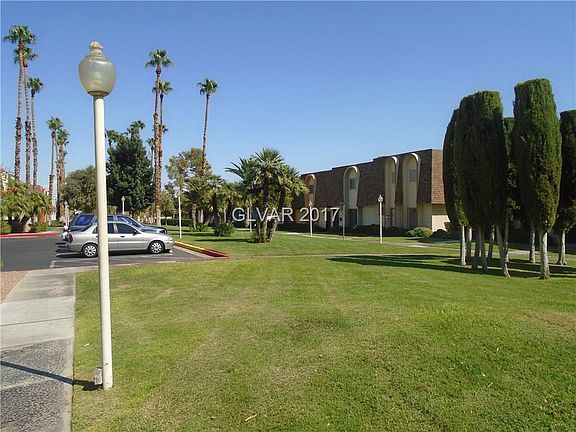 3rd image of 3437 Monte Carlo Dr