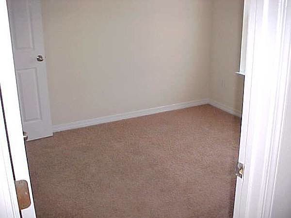 2nd image of 2015 45th Ave APT 1