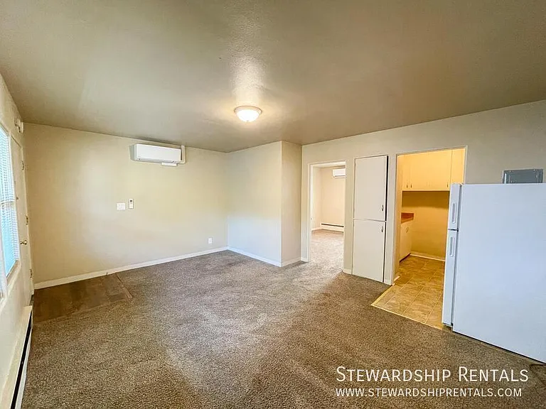 942 E 18th Ave #7 — Photo 3