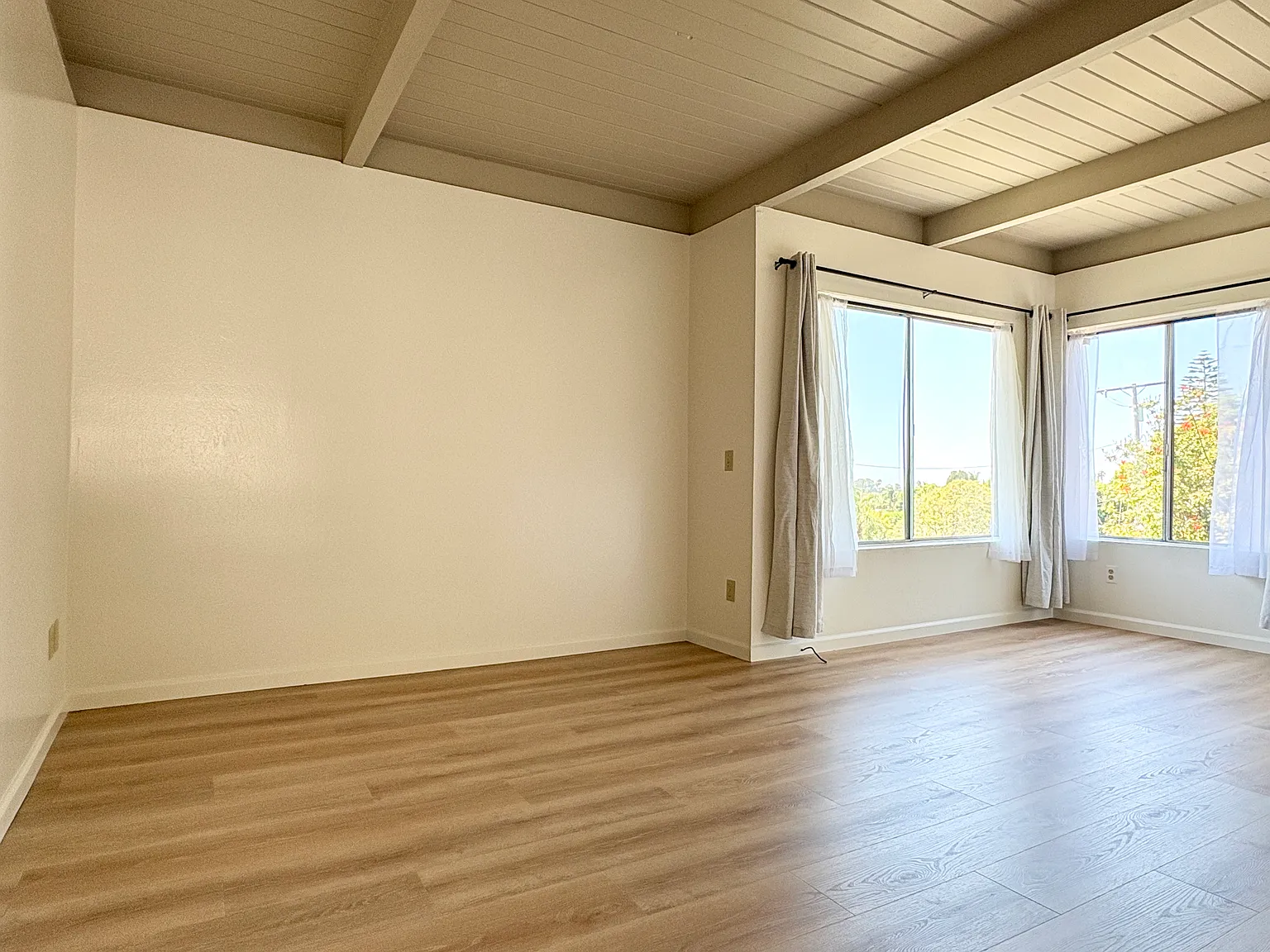 Studio, $2,395 — Photo 3