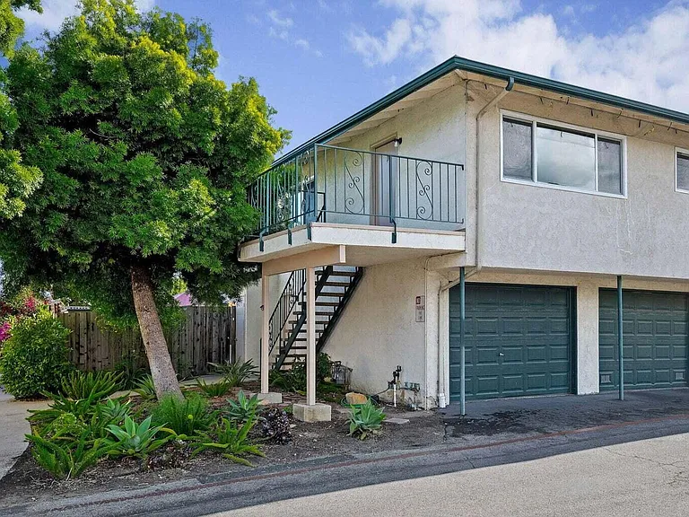 313 Northgate Dr #D — Photo 30