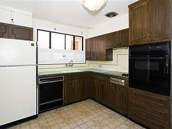 4th image of 36 Dellbrook Ave