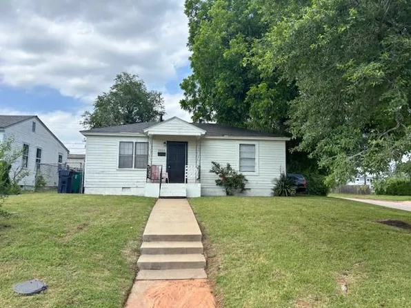 3229 NE 14th Pl, Oklahoma City, OK 73117