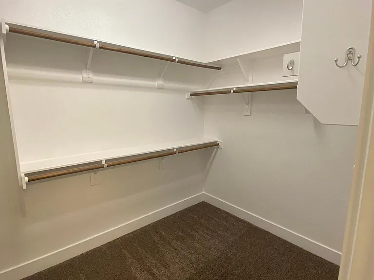 3908 Yukon Ln — Photo 6