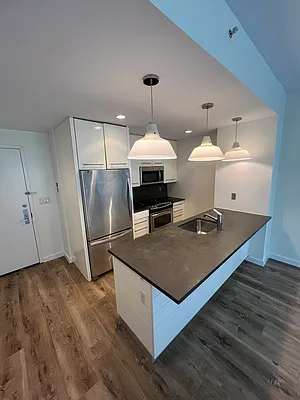 Rented by Oxford Property Group | media 26