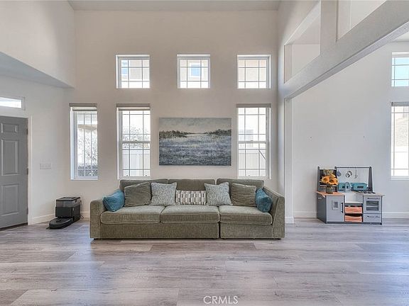 5th image of 4401 Saint Andrews Dr