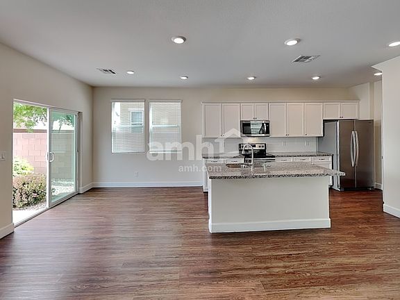 3rd image of 9270 Baylee Bay Ct