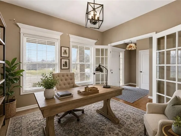 1500 Whispering Rdg, Pleasant Hill, MO 64080