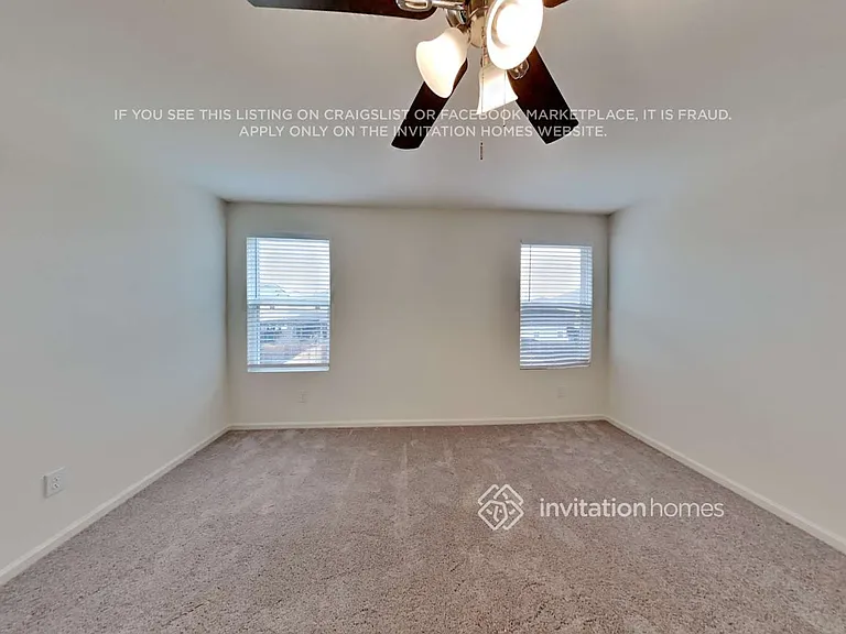 13515 Kinsman Rd — Photo 10