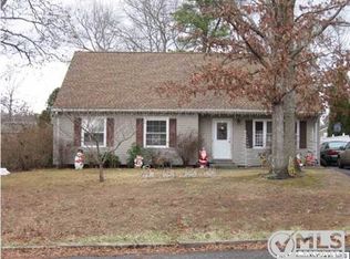 164 Mooring Rd, Manahawkin, NJ 08050