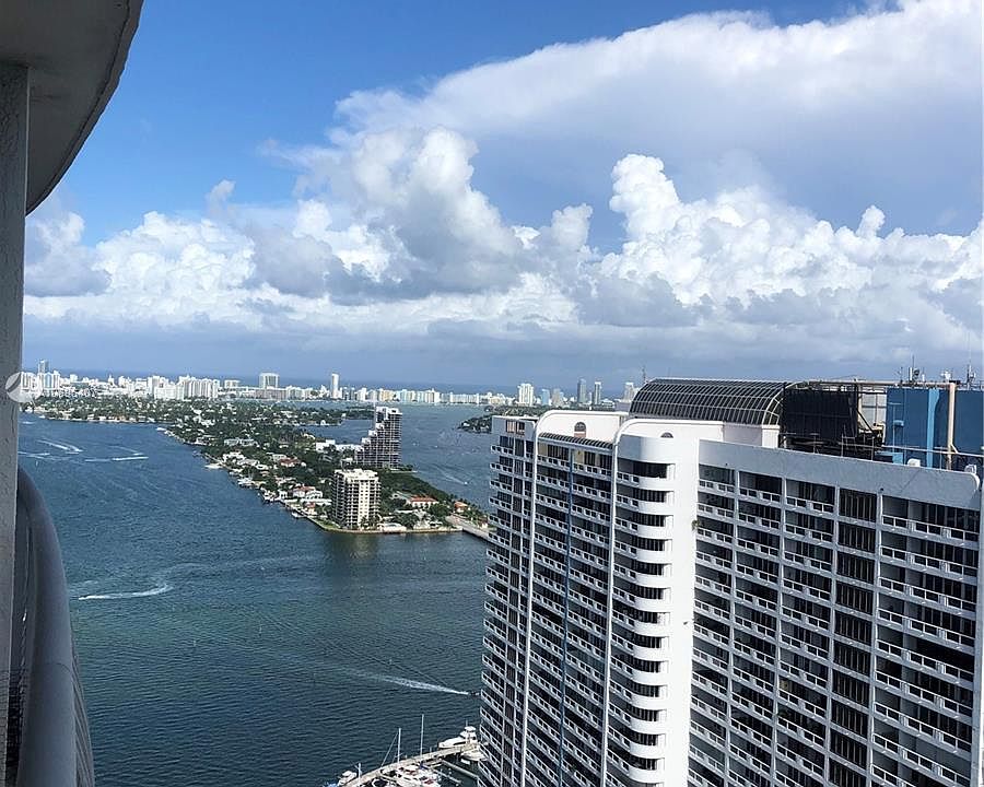 1st image of 1750 N Bayshore Dr APT 4208