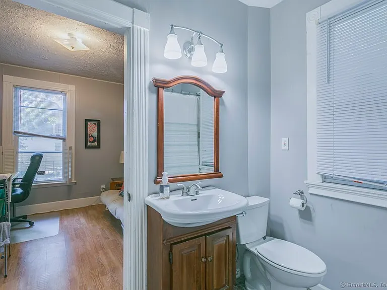 28 Edwards St #1 — Photo 14