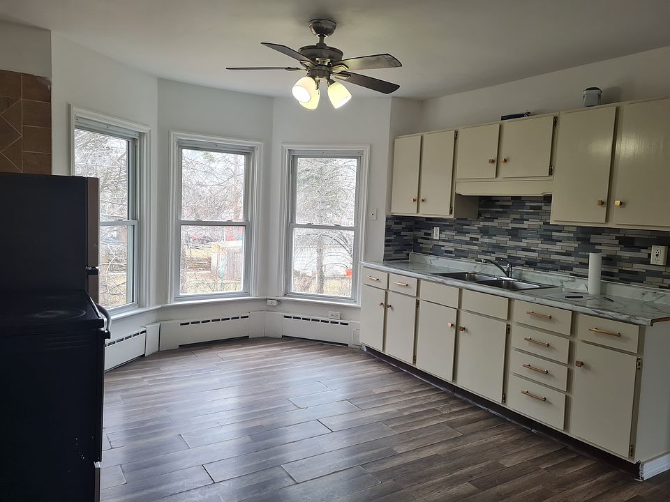 1st image of 2314 Gilboa Ave #2