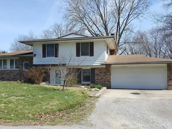 318 Treasure Ln, Pinckneyville, IL 62274