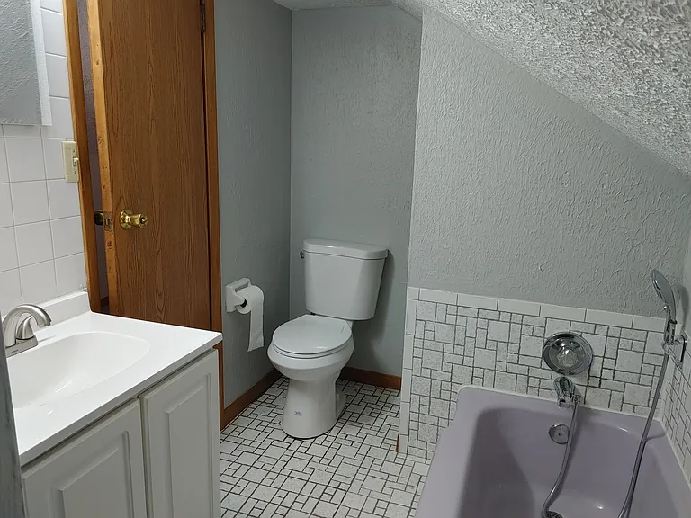 1400 Newberry Dr #2 — Photo 6