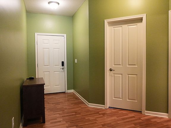 3rd image of 6258 Maple Glen Dr