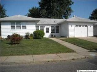 21 Palmetto Poin, Toms River, NJ 08757