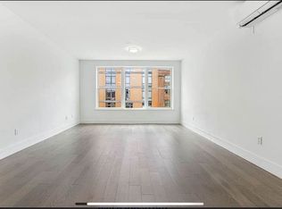 156 Graham Ave #4B, Brooklyn, NY 11206