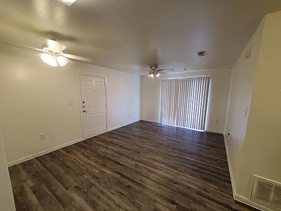 4th image of 1540 North St #10234