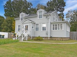 18 French St, Seymour, CT 06483