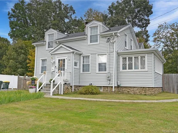 18 French Street, Seymour, CT 06483