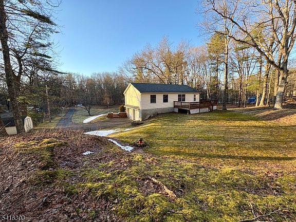 4th image of 5 Piney Rd