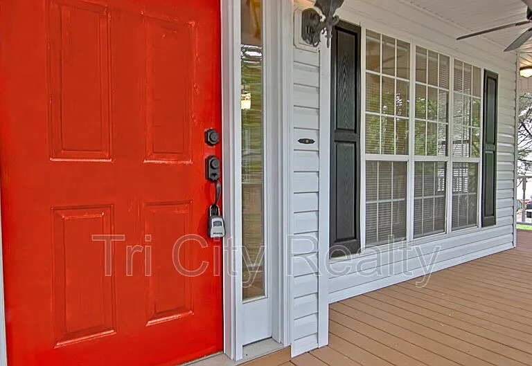 49 Montrose Ln — Photo 8