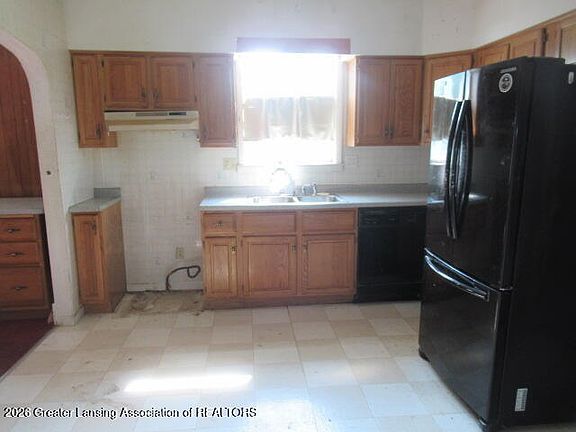 5th image of 1803 W Stewart St