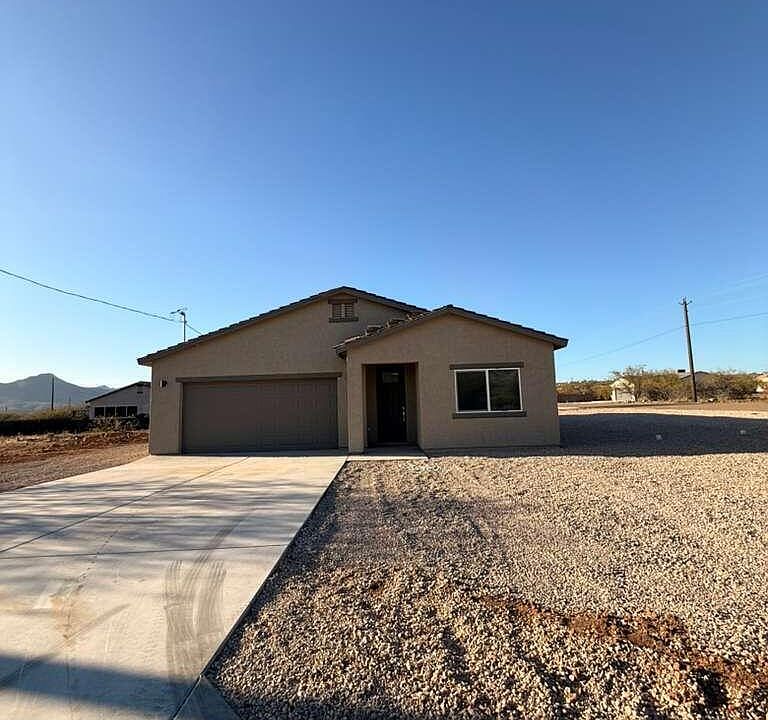 1st image of 55 Calle Etopia